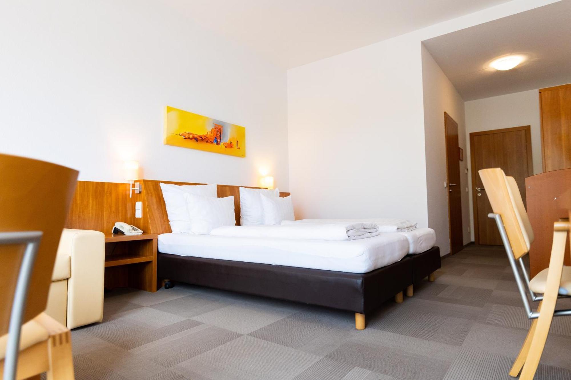 Hotel Darstein Altrip Exterior photo