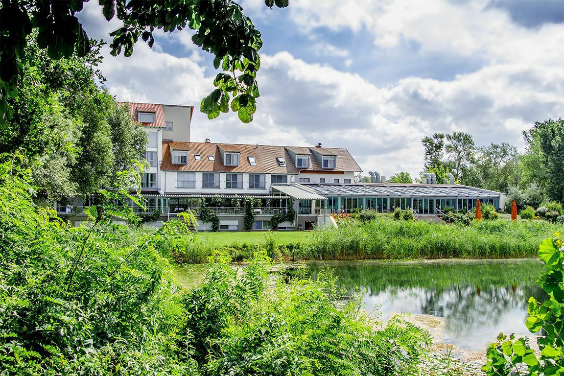 Hotel Darstein Altrip Exterior photo